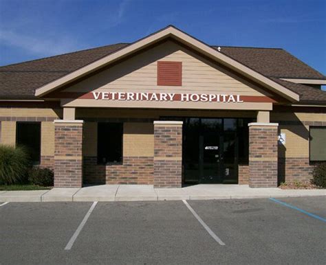 Lake animal hospital - Trout Lake Animal Hospital, Vancouver, British Columbia. 75 likes. We are an animal hospital located in East Vancouver. We provide various services including vaccination, spay and neuter,...